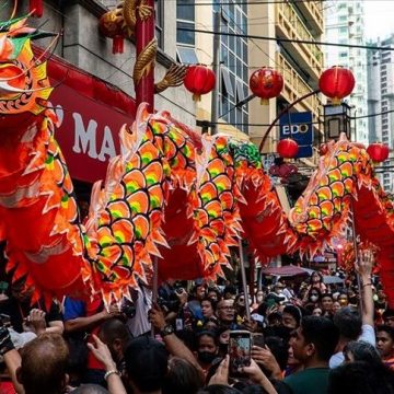 Çin “Ejderha yılı”nı kutluyor