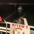 Çanakkale Boğazı’nda korku dolu anlar: Sürüklenen tekne kurtarıldı